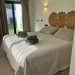 Pretty House 100 Metres From The