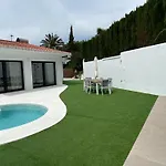Pretty House 100 Metres From The Дом отдыха