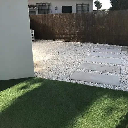 Pretty House 100 Metres From The Marbella