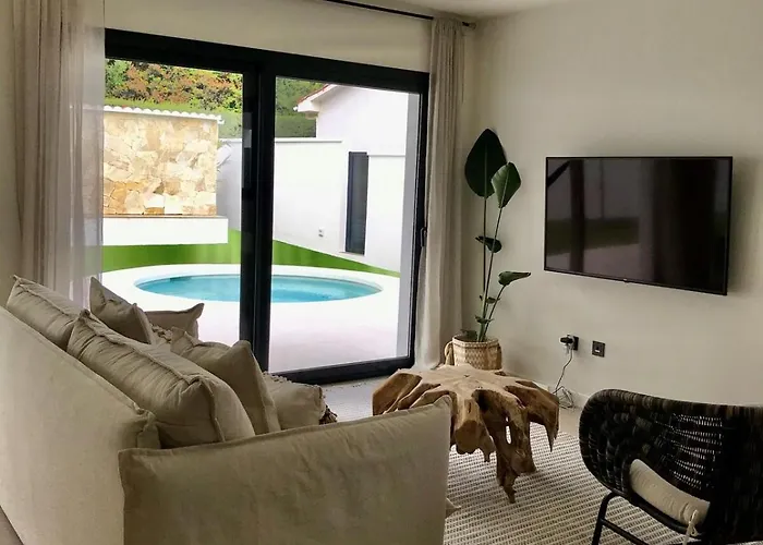 Pretty House 100 Metres From The Marbella