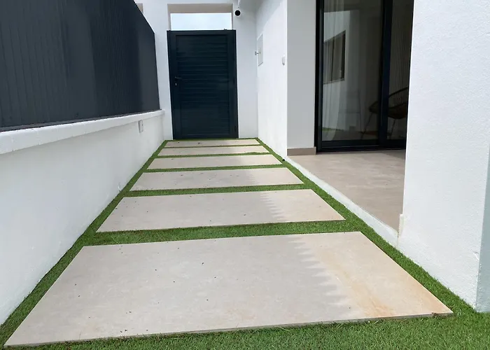 Pretty House 100 Metres From The 度假居